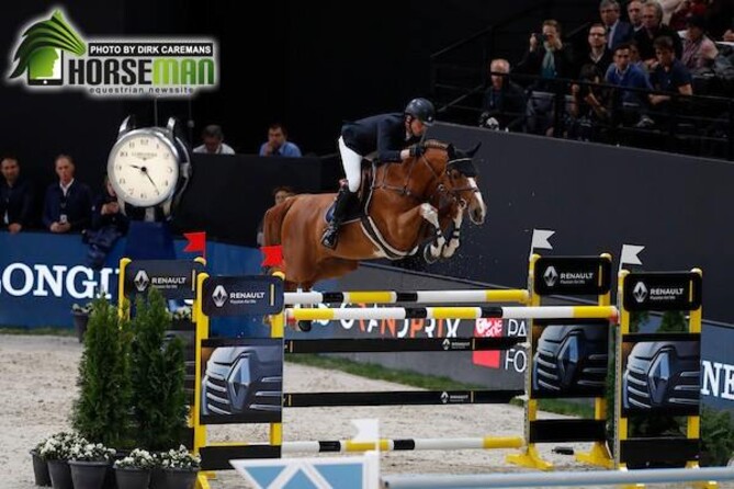 Emerald and Harrie finishing 2nd place  in the Final II Longines World Cup Finals Paris