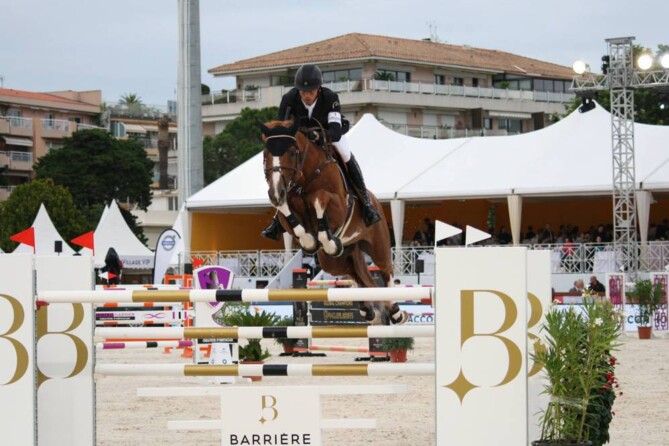 Emerald and Harrie finishing 2nd place in the 1m60 GP of CSI5* LGCT Cannes