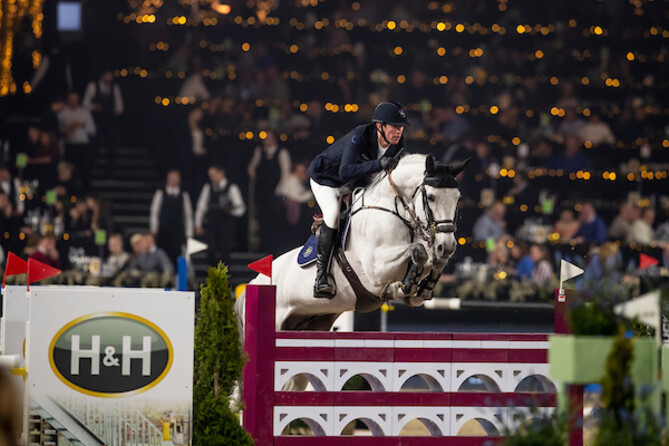 4th place for Jos and Romeo De Villaret in the Open Sires of the World Zangersheide at CSI5*-W Mechelen.