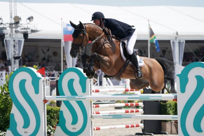 4th place for Varoune and Jos in the LR 1m55 class at CSI5* Ascona