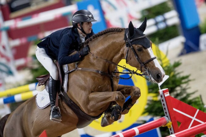 6th place for Dimme D'haese and Comme Il Faut in the 1m45 GP at CSI2** Jumping Mechelen