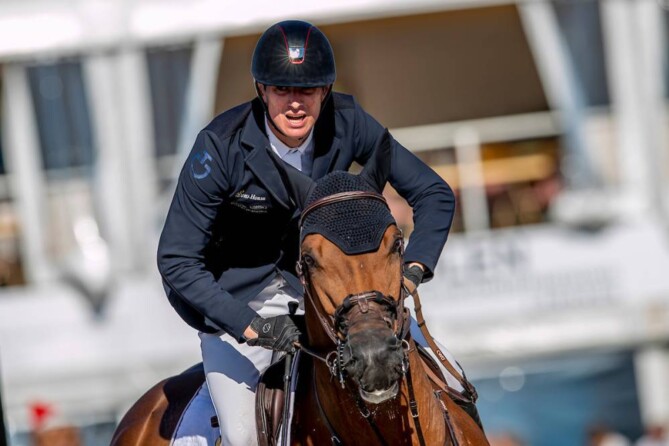 3rd place for Varoune and Jos in the LR 1m45 Grand Prix at CSI2** St Tropez