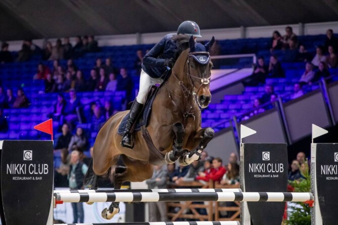 6th place for Jos and Luciano van het Geinsteinde in the LR 1m45 Grand Prix CSI2** St-Tropez